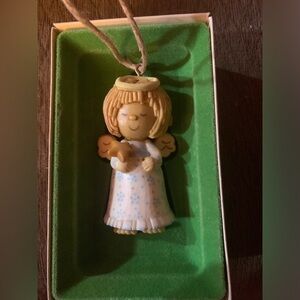 1978 Retired Hallmark Tree Trimmer Angel Ornament